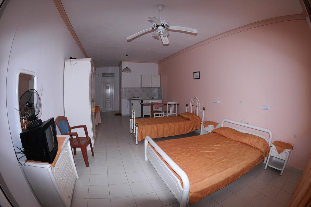 Efstathia Hotel Xirókambosz Kültér fotó